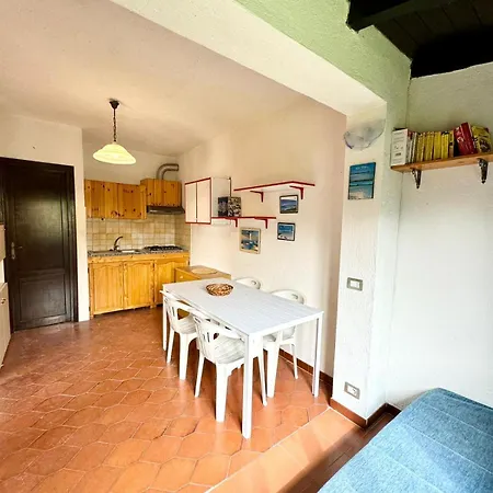 Apartment Bilocale Al Villaggio Degli Ulivi San Teodoro San Teodoro (Sardinia)